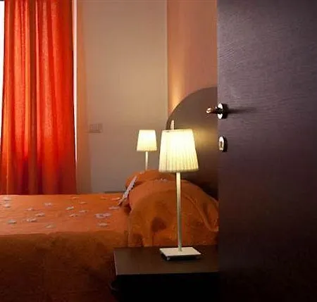 Difronte Ai Musei Vaticani Гостевой дом 4*